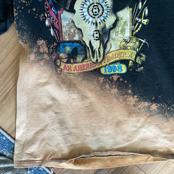 Graphic Tee Acid Wash - Picture 3 of 3